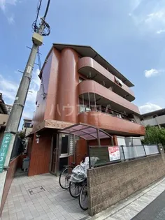 アドミラル【3階】の外観