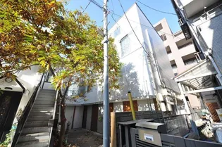 ハウス カメアリの画像