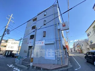 京阪プリンスマンション【3階】の外観