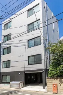 東京都足立区中川4【マンション】の外観