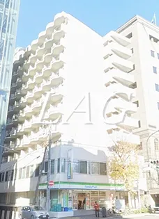 ニューライフ新宿【10階】の外観