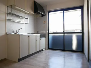 サンハイム上福原 A【1階】の居間