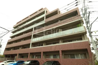 ローザロッサ別府【6階】の外観