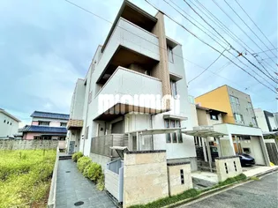 松栄ガーデン【3階】の外観