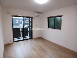 シャルマンアイ【1階】の居間