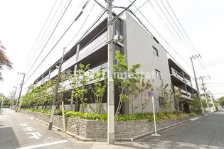 グランドゥールプレミアム代々木大山【3階】の外観