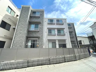 アザーレ・バモス読売ランド前【3階】の外観