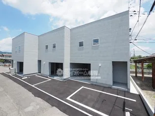 プレミアムガレージ高木瀬の画像