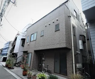 東京都新宿区大京町【マンション】の外観