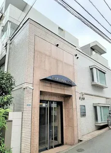 日興パレス渋谷パートIII【1階】の外観
