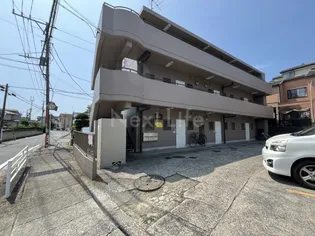 クレセントマンション【2階】の外観