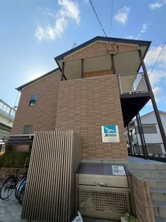 トラストワン【2階】の外観