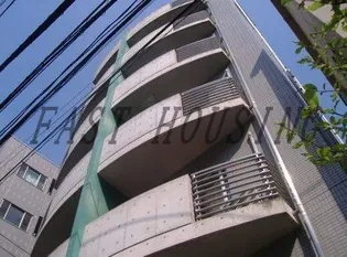 東京都新宿区四谷坂町【マンション】の外観