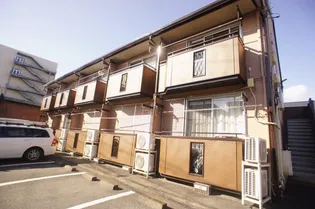 サンドゥエルA棟【1階】の外観