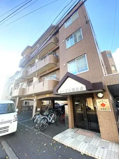 メープル桑園駅【4階】の外観