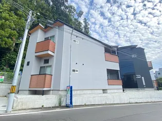 Serendip【2階】の外観