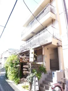 天山ビル【3階】の外観