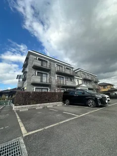 ベルモンゾII【2階】の外観