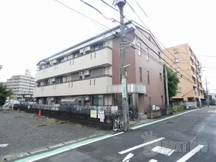 シャルマン 参番館【1階】の外観