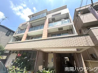 東京都世田谷区祖師谷4【マンション】の外観