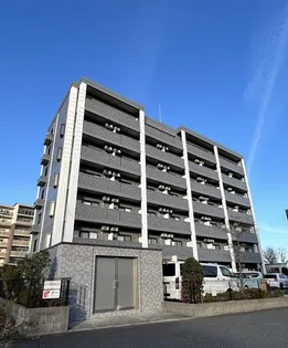 アバンツァートの画像