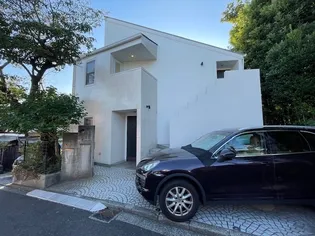 神奈川県横浜市中区山手町【一戸建】の外観