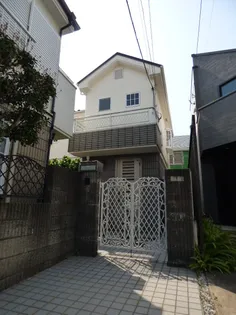 東京都世田谷区瀬田5【一戸建】の外観