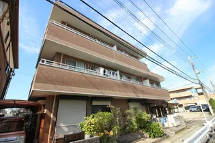 ラ ルミエールの画像