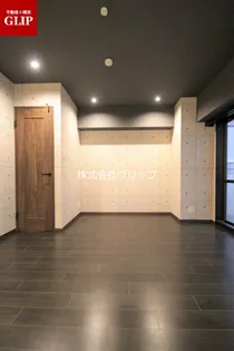 パーク・ノヴァ横浜・弐番館【2階】の外観