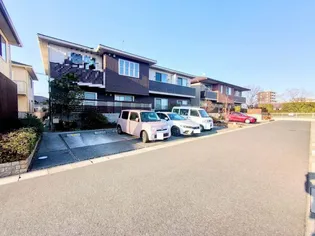 シャーメゾンタウン西阿知駅前 B棟の画像