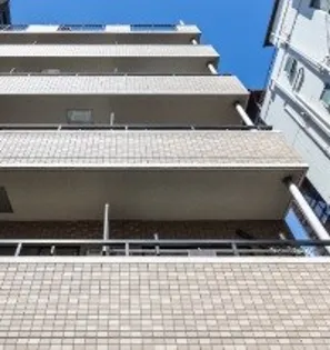 東京都新宿区水道町【マンション】の外観