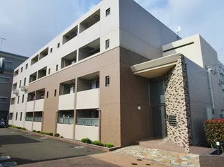 プリマヴェーラ湘南【1階】の外観