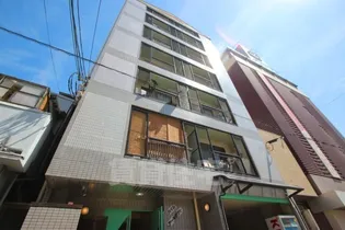 大阪府大阪市北区中津6【マンション】の外観