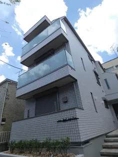 東京都港区南青山4【マンション】の外観