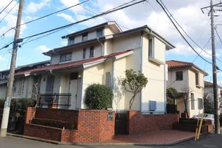 神奈川県横浜市青葉区荏田北2【一戸建】の外観