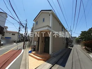 リトル・ミュー【2階】の外観