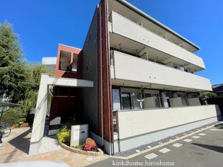 リベルテアークの画像