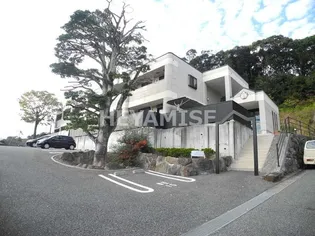 ベルメゾン久原【2階】の外観