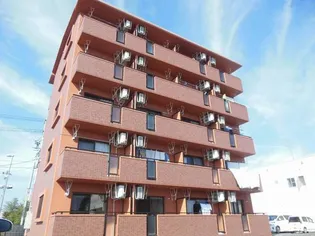 ドミールの画像