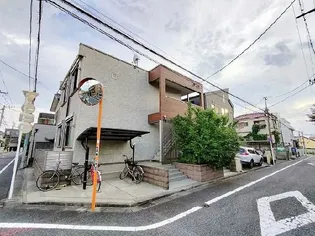 東京都世田谷区弦巻1【アパート】の外観