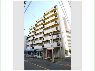 プラウドフラット新宿河田町【4階】の外観