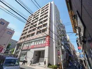 プレミアステージ三田慶大前【3階】の外観