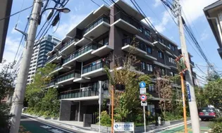 ザ・パークハウス市谷甲良町【5階】の外観