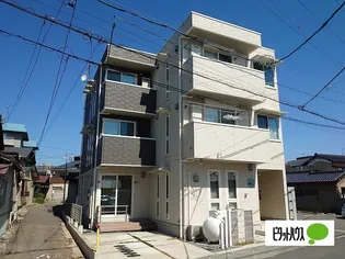 GRANDE CHOUCHOU;MONICAの画像