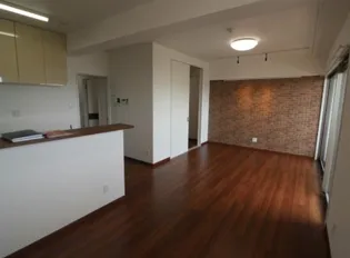 アルテマイスター潮見【1階】の居間