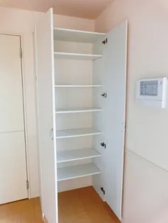 アイリス東中野 A【2階】の内装