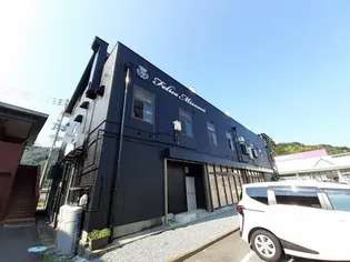 フェリーチェ三角【3階】の外観