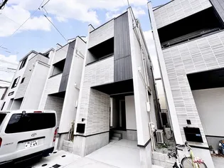 神奈川県横浜市神奈川区栗田谷【一戸建】の外観