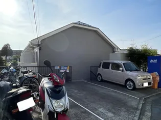 パロット弘明寺の画像