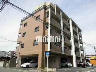 第3エステート丸万【1階】の外観